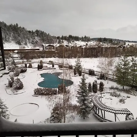 Stylish Studio's Aspen Valley 아파트 라즐로그
