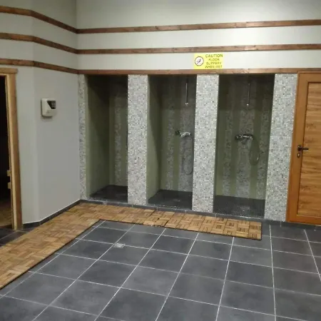 Stylish Studio's Aspen Valley 아파트
