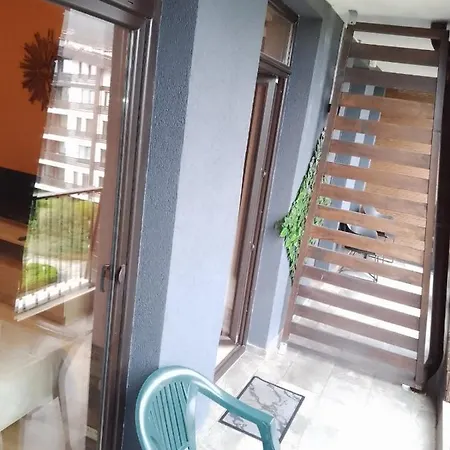 Stylish Studio's Aspen Valley * 라즐로그