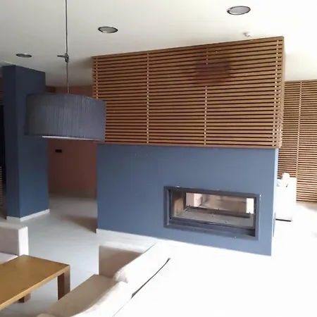 Stylish Studio's Aspen Valley 아파트
